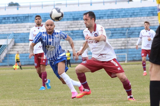 Juninho Tardelli, um dos destaques da partida/Foto: Fabiano Martins/Buda