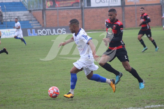 Toni Júnior foi destaque do Esportivo no jogo do acesso e é a esperança de gols do Esportivo / Foto: Kévin Sganzerla