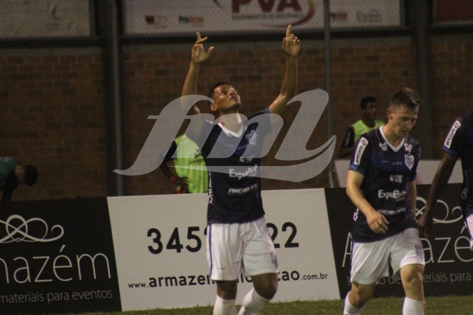 Jean Carlos, autor do segundo gol/Foto: Kévin Sganzerla