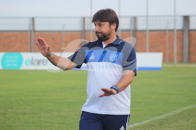 Auxiliar técnico Márcio Ebert/Foto: Kévin Sganzerla