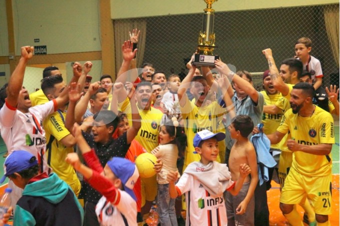 PSG campeão da Liga Municipal de Futsal/Foto: Fabiano Martins/Buda