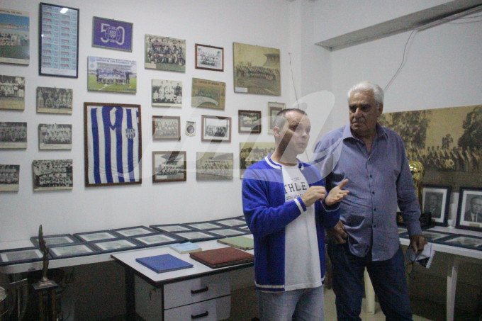 Almanaque Alviazul será a primeira produção apresentada no Centenário do clube, antecedendo o lançamento do livro. Foto: Kévin Sganzerla