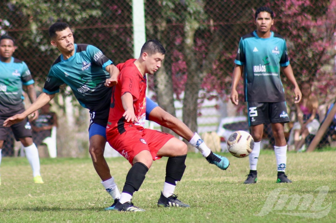 Em busca da final, Bento Vôlei encara a Sogipa - FML Esportes Not�cias