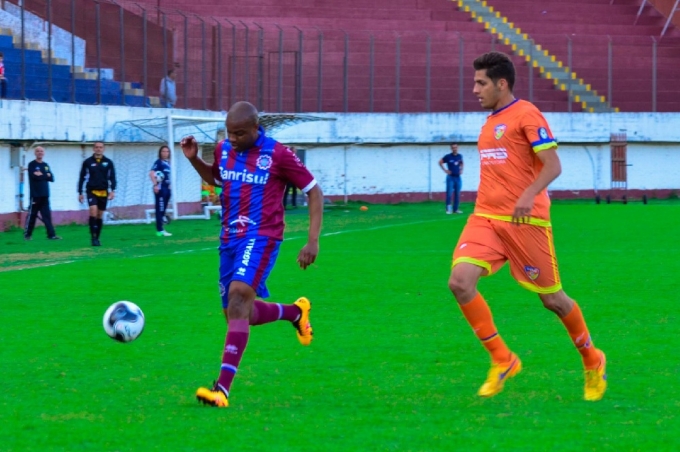 PRS de Garibaldi se classifica para a semifinal da Copa Larry Pinto de  Faria - FML Esportes Not�cias