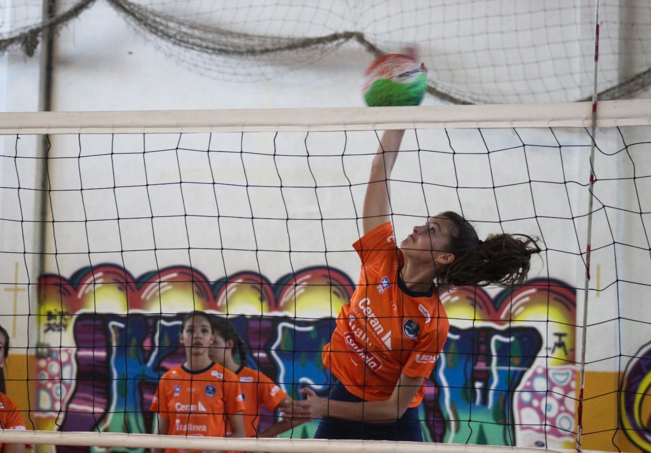 Sogipa: Equipe infanto masculina de vôlei conquista a terceira colocação no  Campeonato Estadual