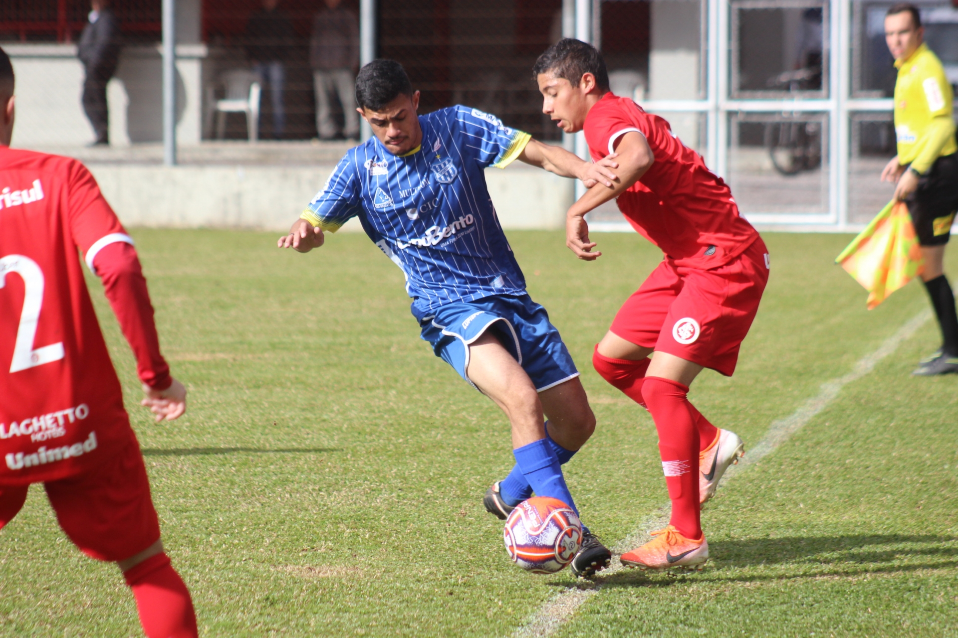 Categorias sub-15 e sub-17 se reapresentam para iniciar temporada