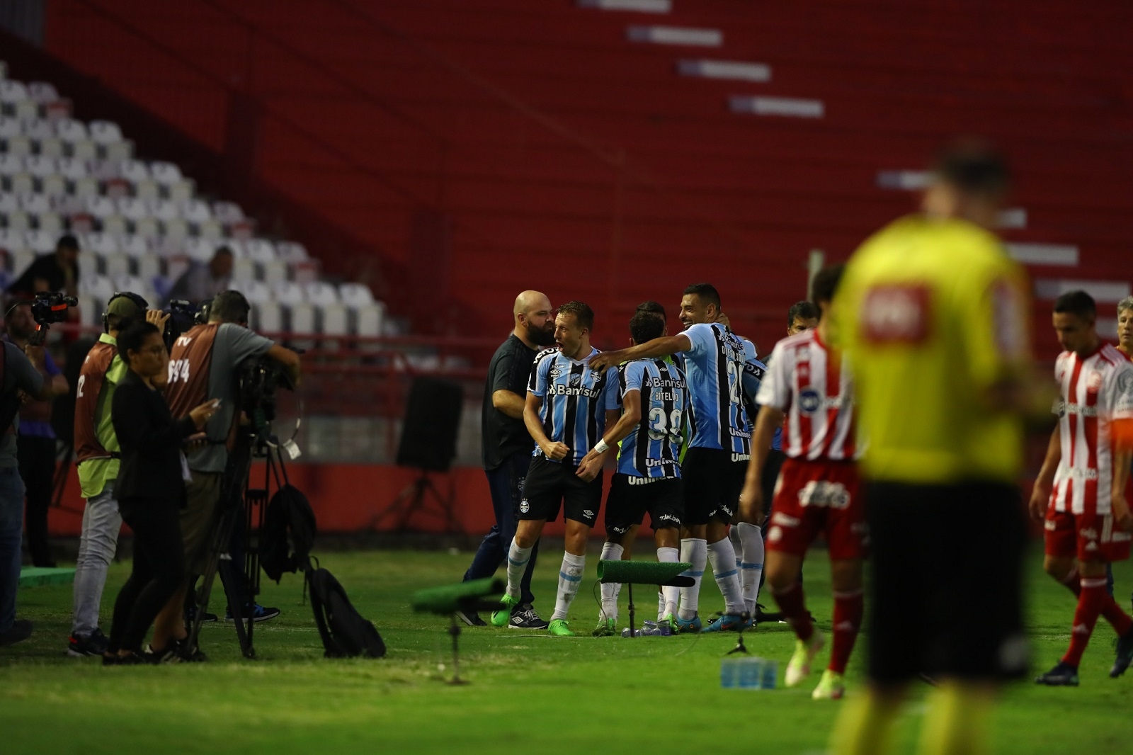 Grêmio comunica a venda do atleta Bitello